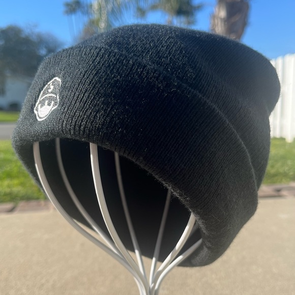 Black Knit Beanie - Picture 14 of 14